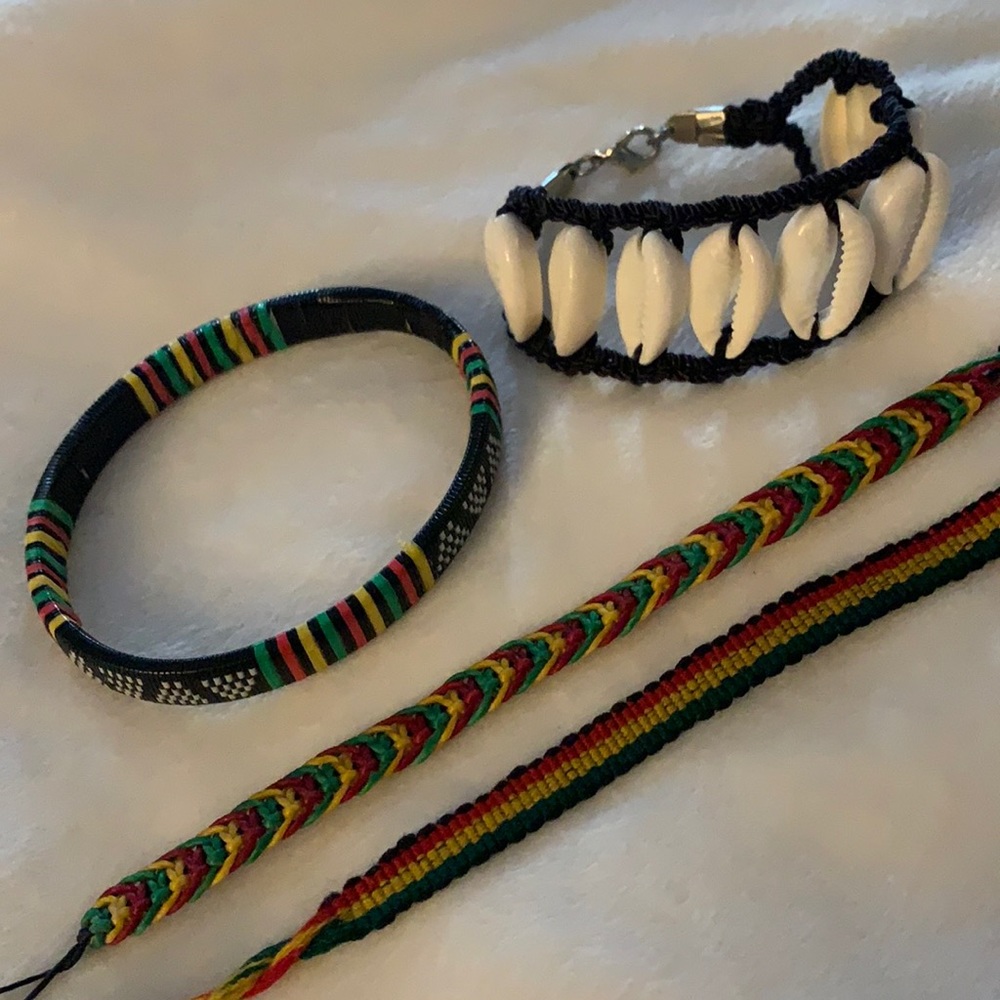 Four bracelets African Jamaican colors